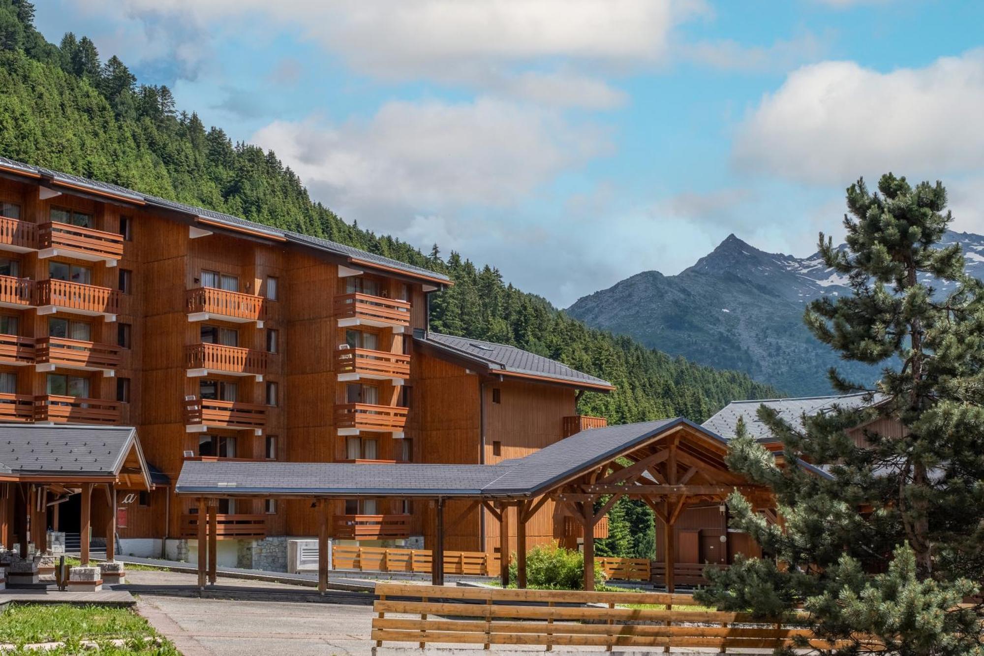 Residence Pierre & Vacances Premium Les Crets Les Allues Buitenkant foto